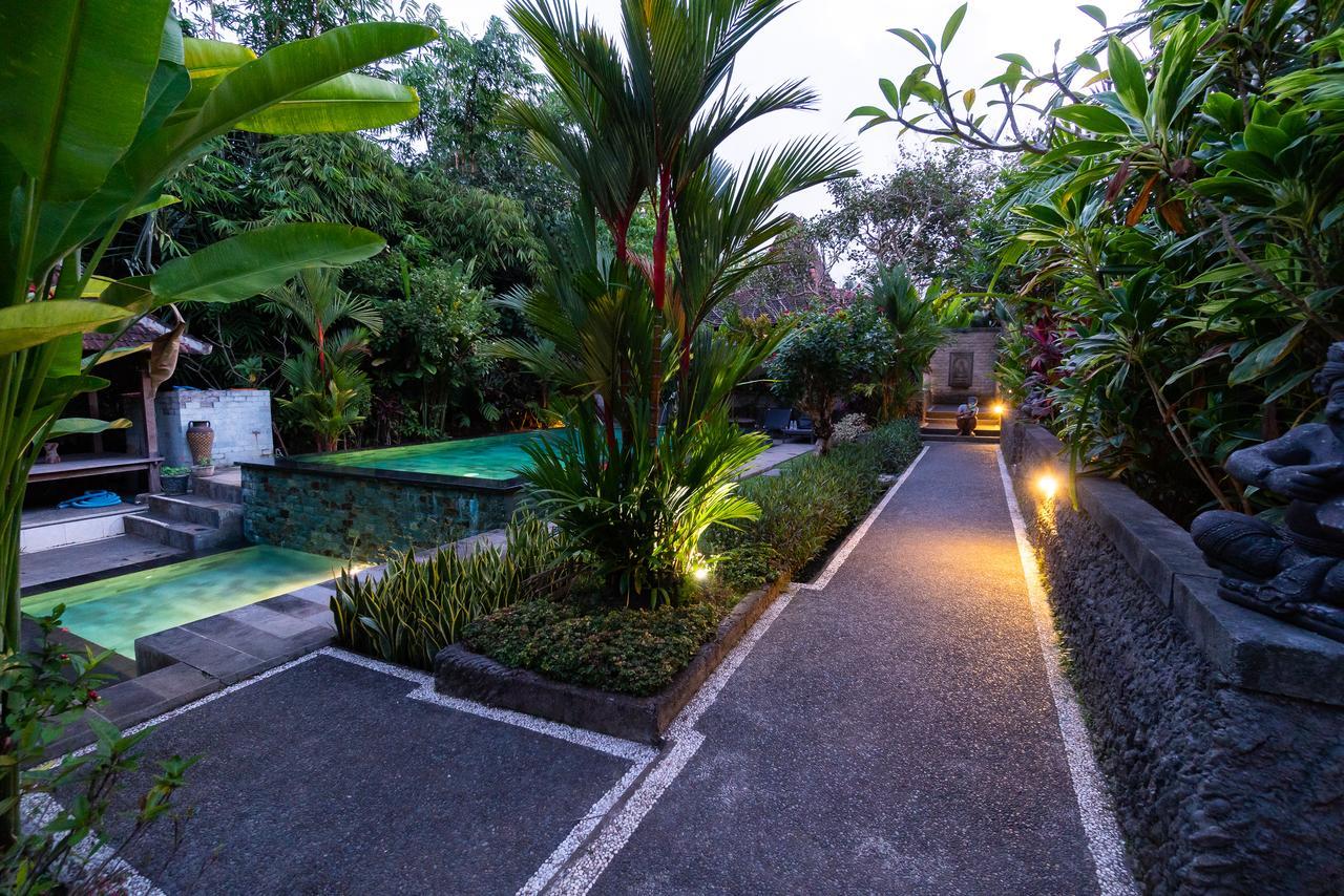 Sari Bamboo Villas Ubud  Exterior photo