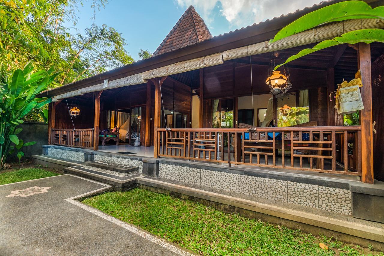 Sari Bamboo Villas Ubud  Exterior photo